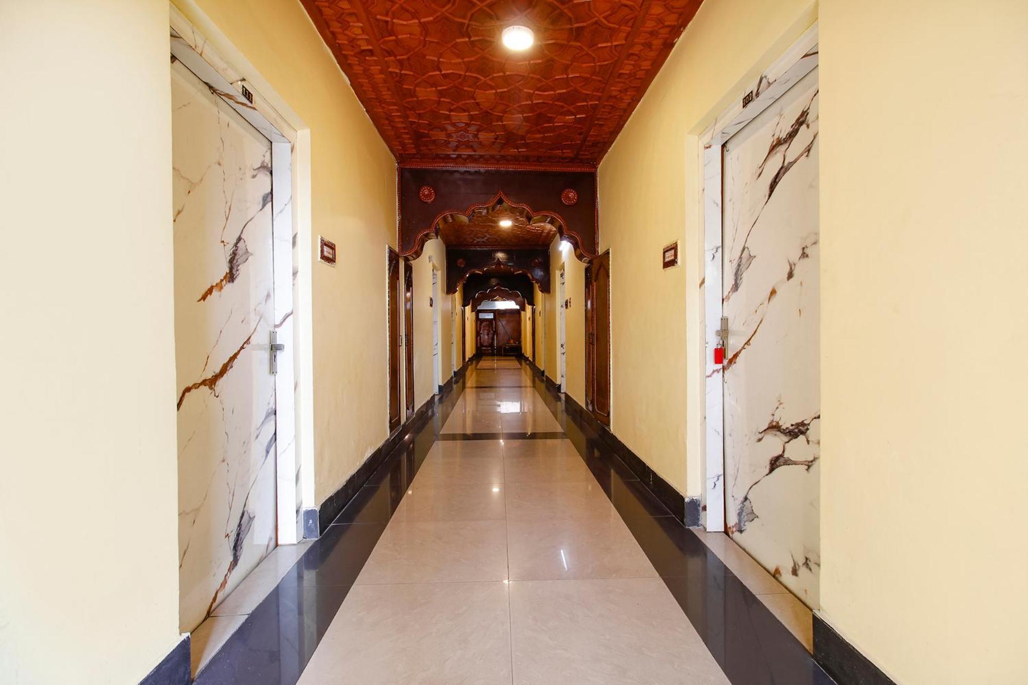 Fabhotel Kashmir Hilltown Durgjan Ngoại thất bức ảnh